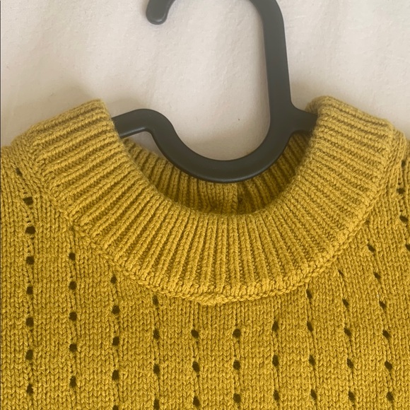 Who What Wear Yellow Ruffled Ribbed Blouse - Picture 5 of 10